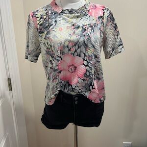 ✨Black Cuffed Daisy Duke Shorts✨